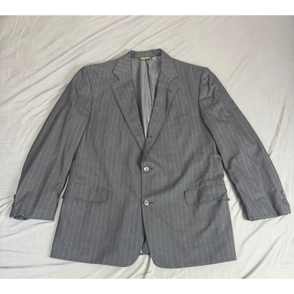 Brooks Brothers Makers Brooksease Charcoal Grey Pinstripe Wool Blazer 42 Reg USA